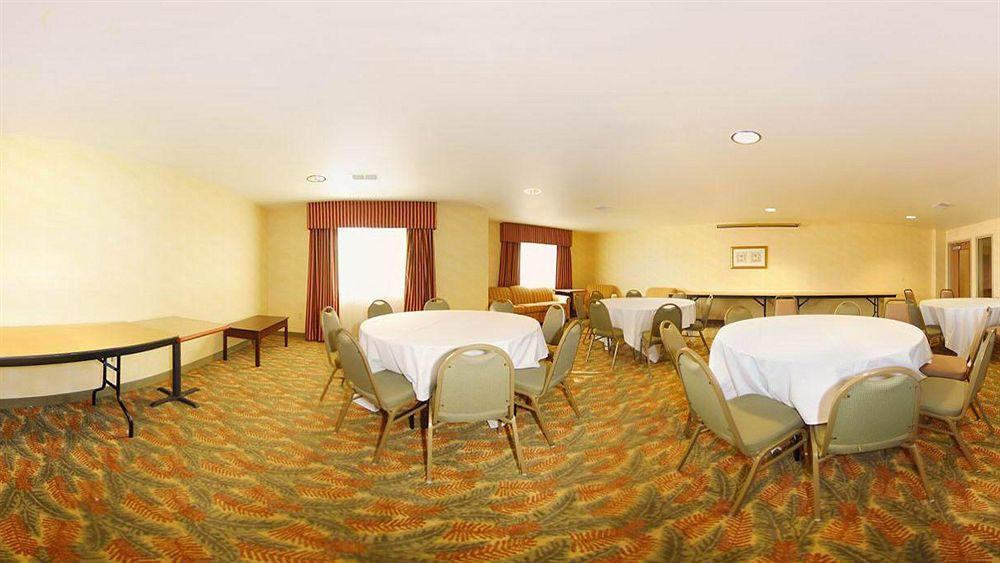 Comfort Suites Johnson Creek Conference Center Kültér fotó