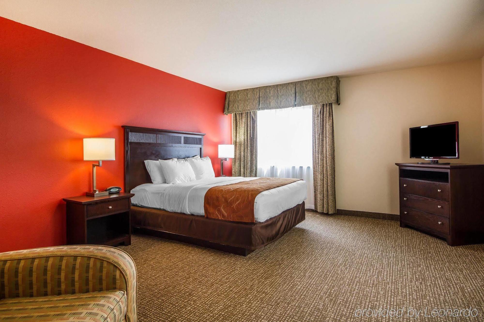 Comfort Suites Johnson Creek Conference Center Kültér fotó